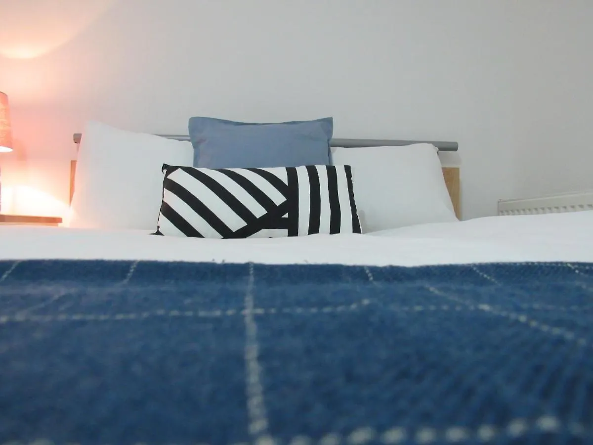 The Tas Suites - Tas Accommodations CBG 0*,  Birleşik Krallık