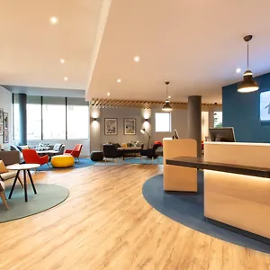 https://holiday-inn-express-cheltenham-town-centre-gl50-4ap.tophotelsbath.com