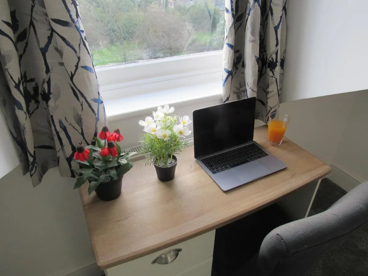 The Tas Suites - Tas Accommodations CBG